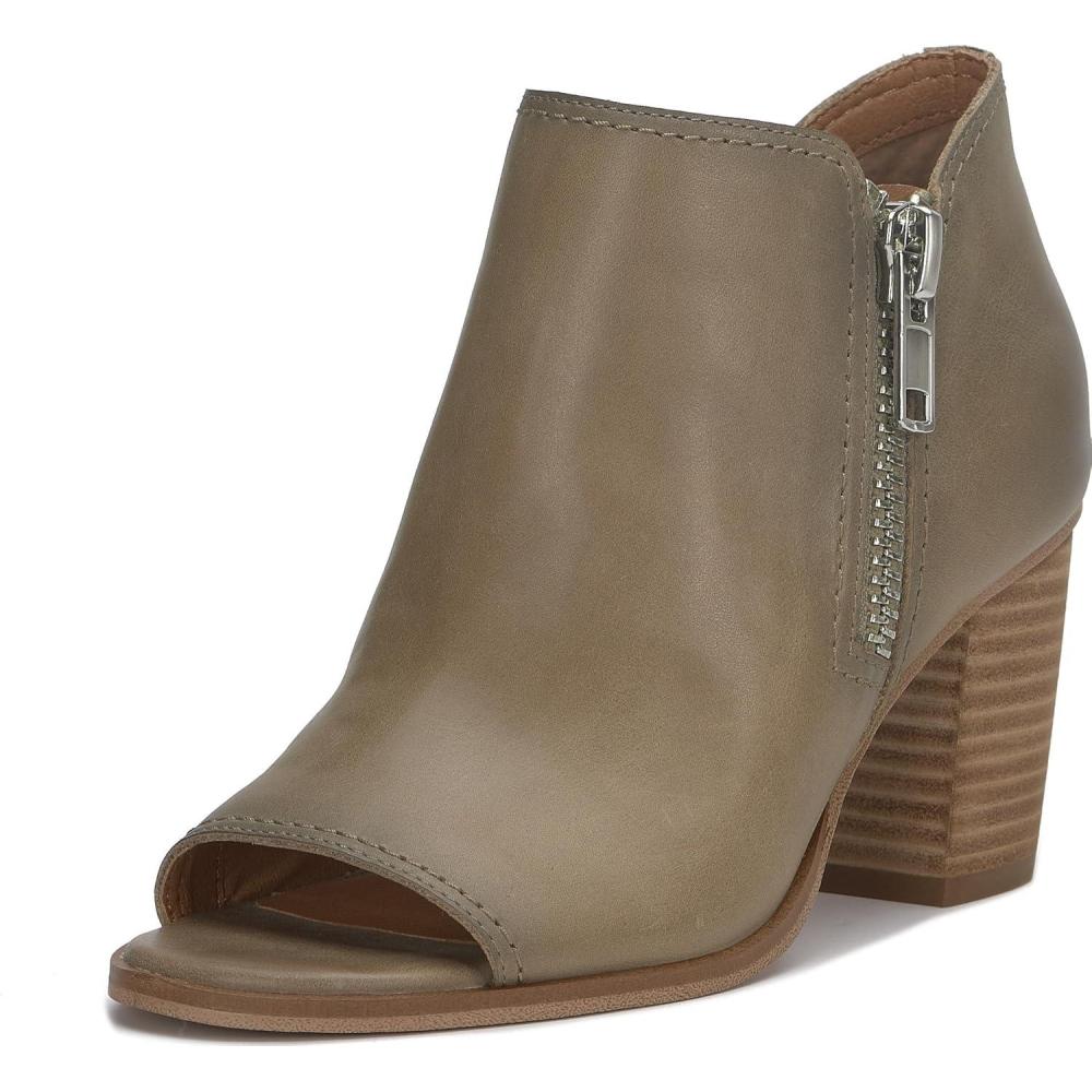 imageLucky Brand womens JoseleenSilver Cloud