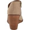 Lucky Brand Women’s Zemlin Wedge Bootie Ankle Boot(Dune)
