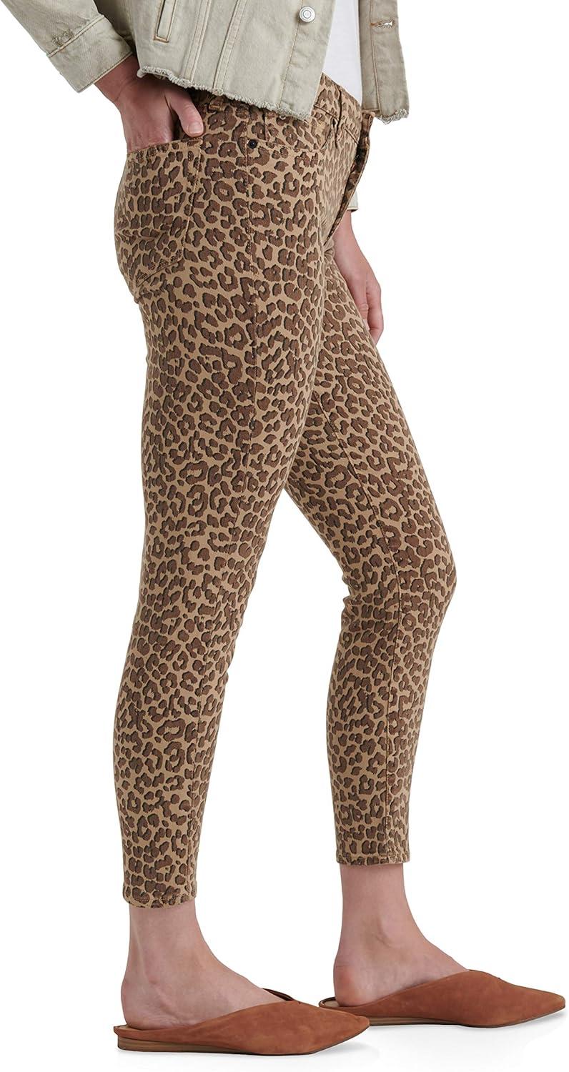 imageLucky BrandAster