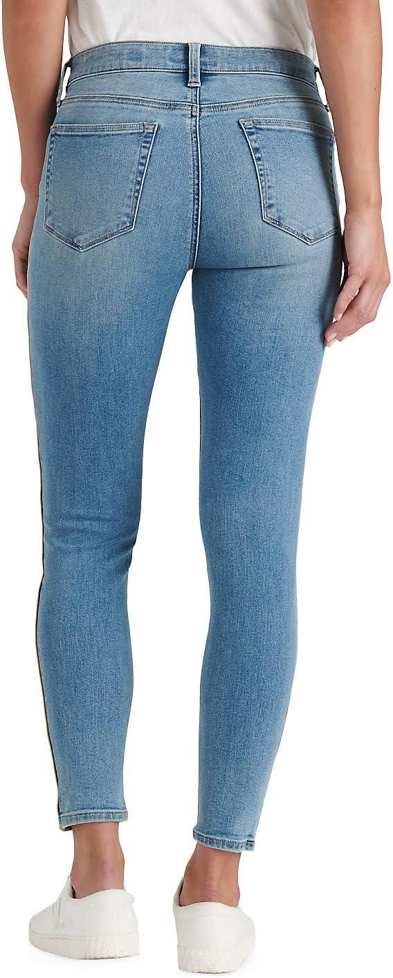 imageLucky BrandLinnea