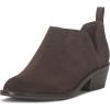 Lucky Brand Women’s Fayth Ankle Boot(Chocolate)