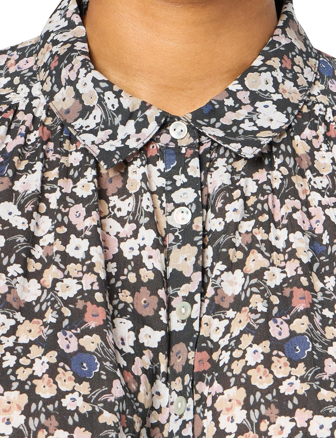 image:imageLucky Brand Womens Lucky Brand Womens Printed Short Sleeve Popover WSchiffliRaven Multi
