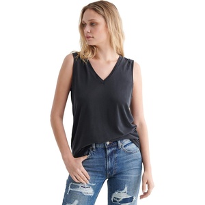 Lucky Brand Sandwash V-Neck Tank(Jet Black)